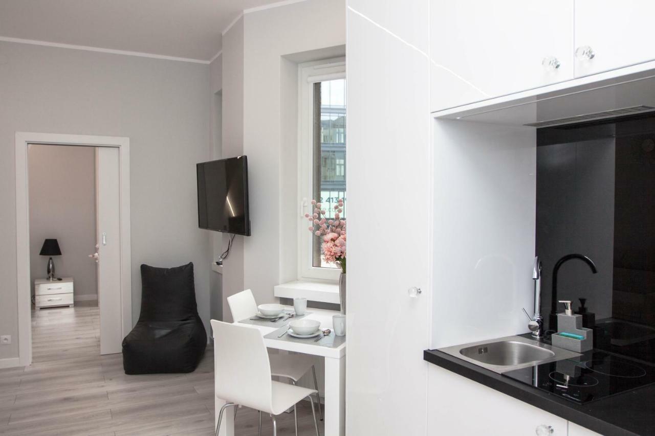 Novel Lägenhet Warszawa Exteriör bild